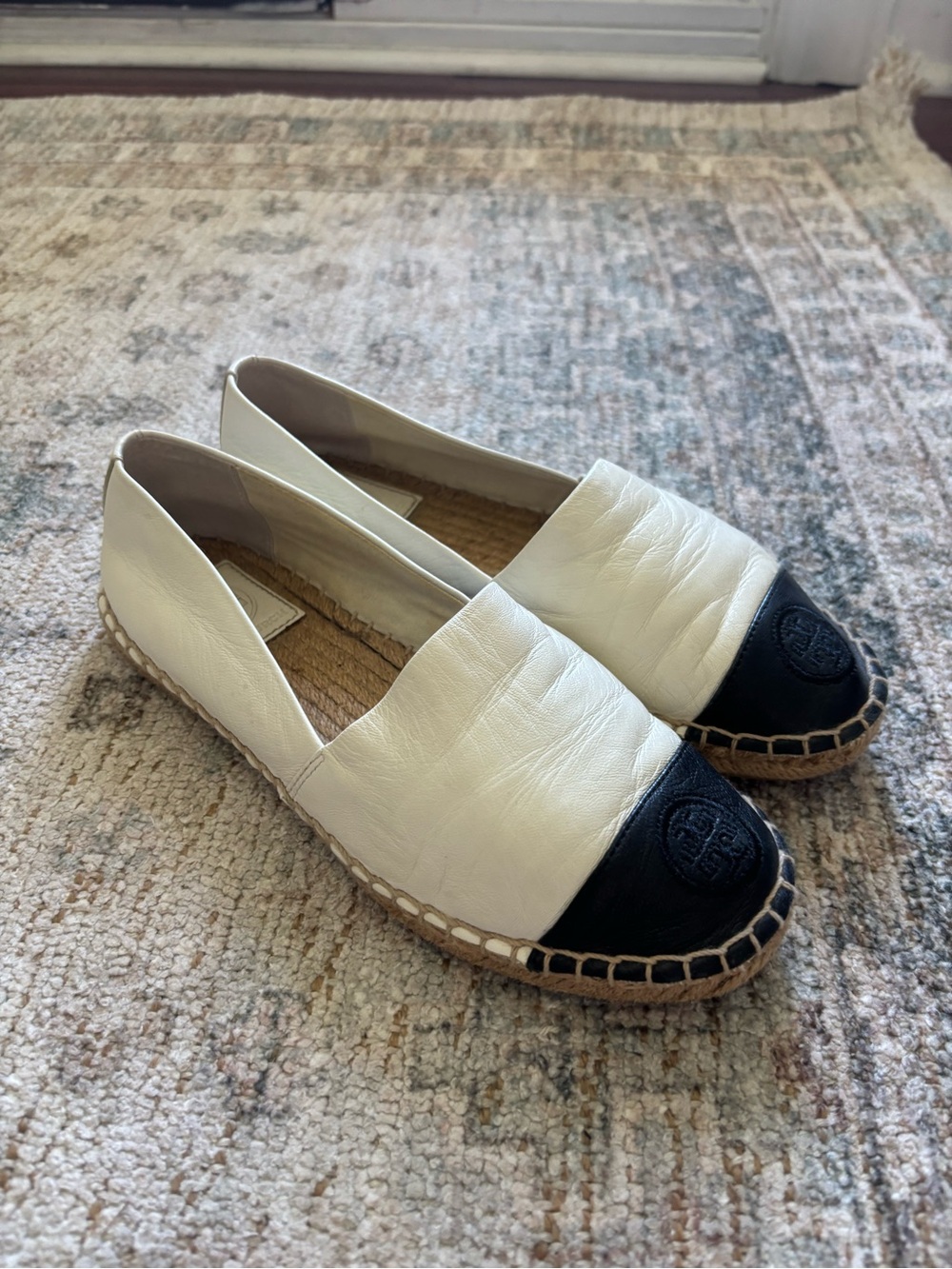 Tory Burch White Leather Espadrille Flats with Black Cap Toe 5